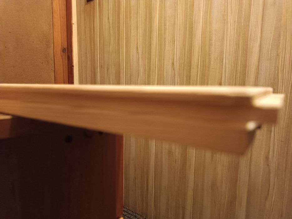 Podłoga drewniana, sosnowa, rustik