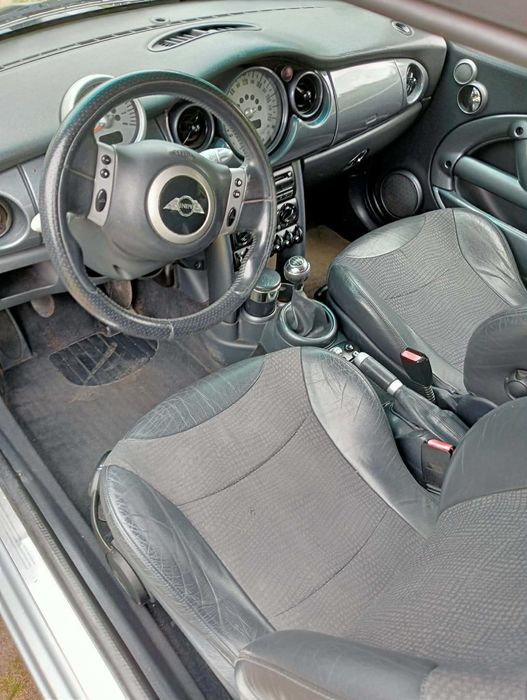 Samochód Mini Cooper R53