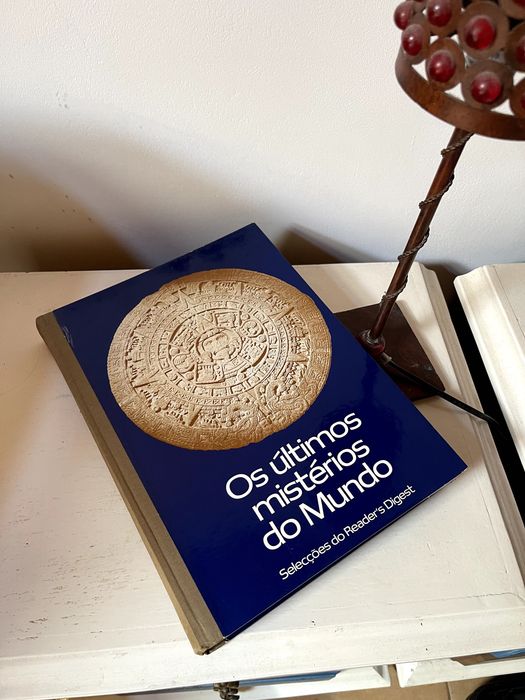 Livro Os últimos mistérios do mundo