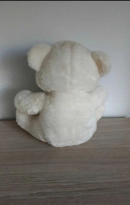 Miś  wysokość 32 cm