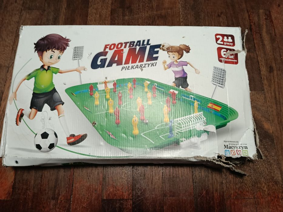 Piłkarzyki gra dla dzieci