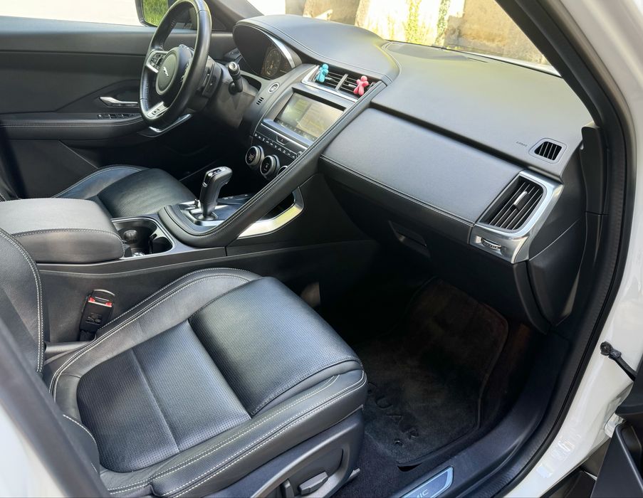 Jaguar E-Pace R-Dynamic 2020p. 2.0d 4x4