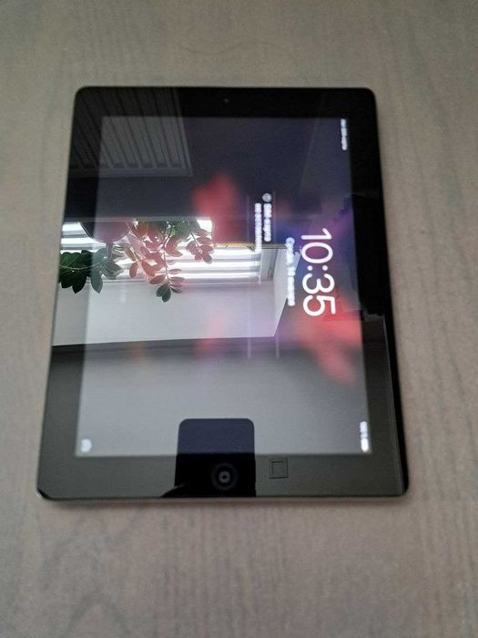Планшет Apple IPad 16GB model A1396