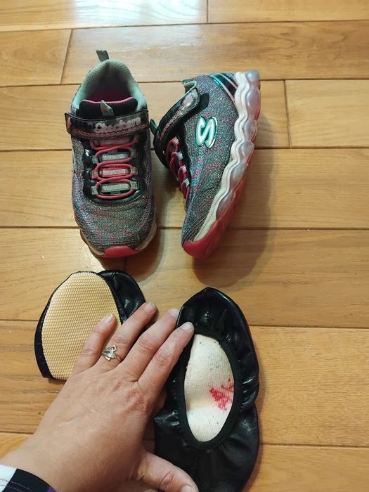 Кросівки для дівчинки 31, 32 i  33 р.