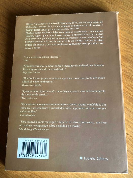 Quanto mais depressa ando, mais pequena sou     Kjersti SKOMSVOLD