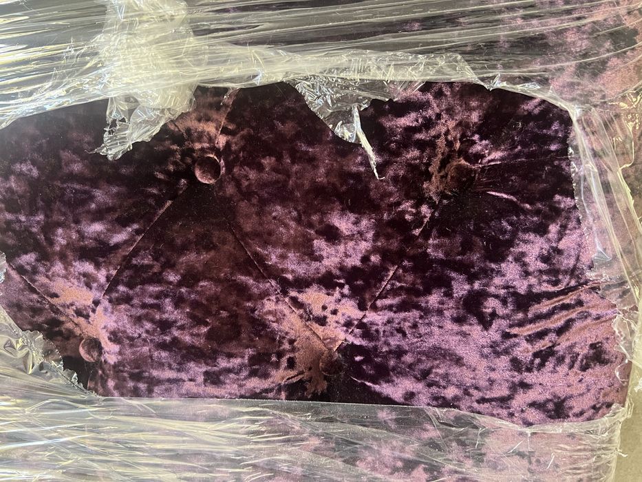 Testeira de cama cor roxo