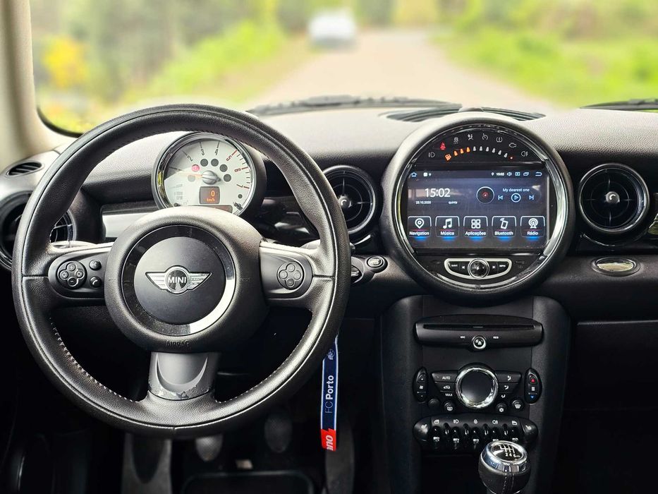 Mini Cooper D 1.6 - Full Extras642882780106261211
