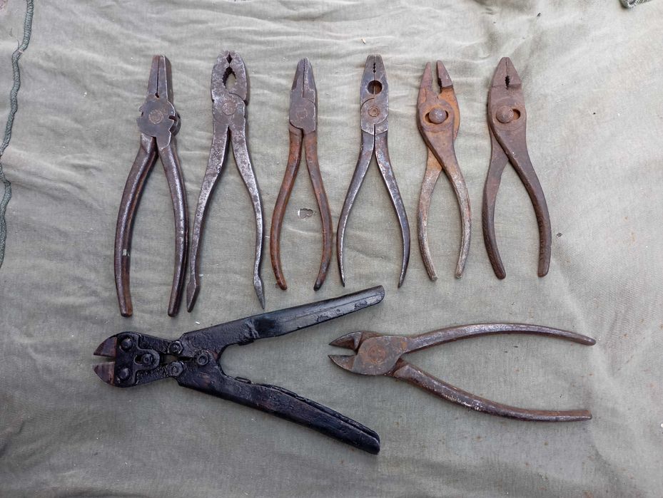 Плоскогубцы советские