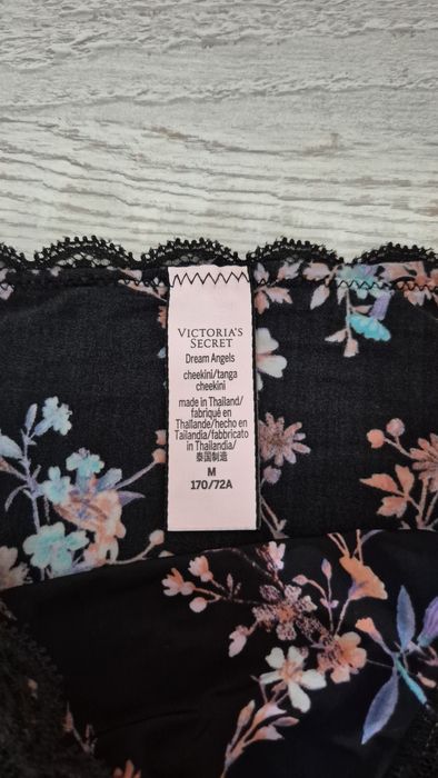 Majtki Victoria's Secret rozmiar s/m
