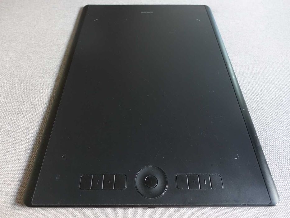 Графический планшет Wacom Intuos Pro L PTH-860