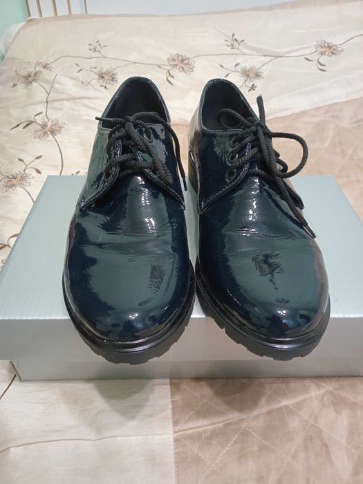 стильне  жіноче взуття