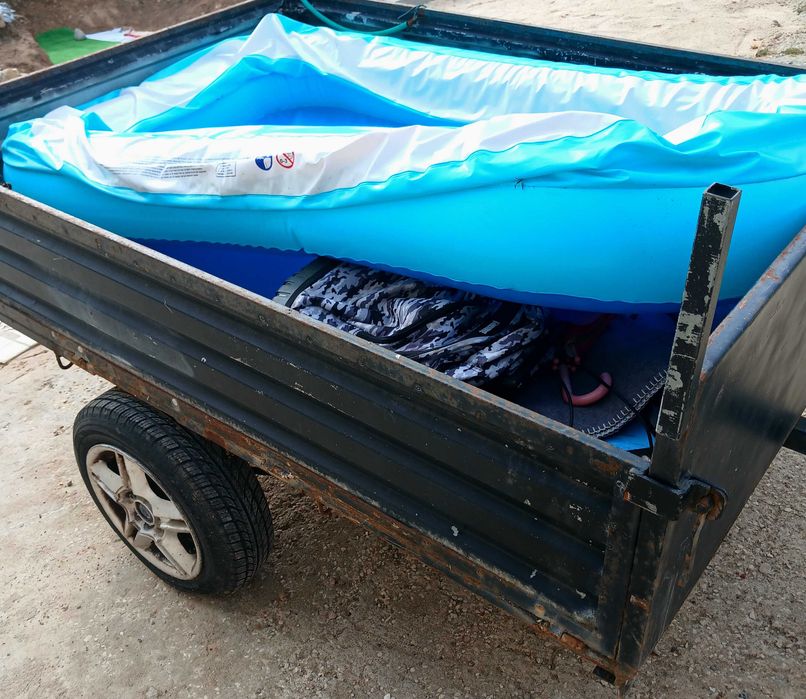 Reboque com Eixo de Carro