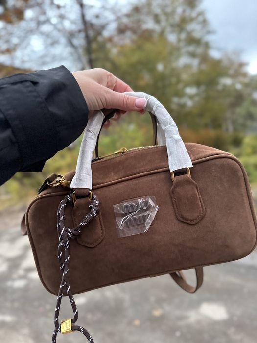 Сумочка коричнева замш міу міу