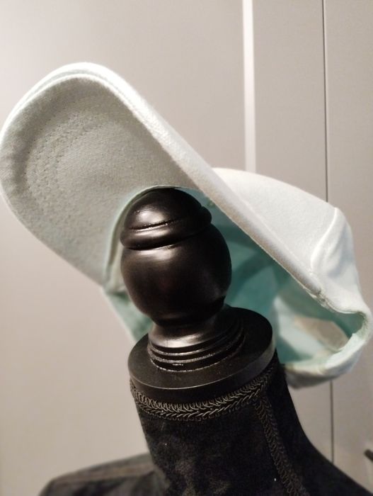 Czapka z daszkiem Sinsay błękitna