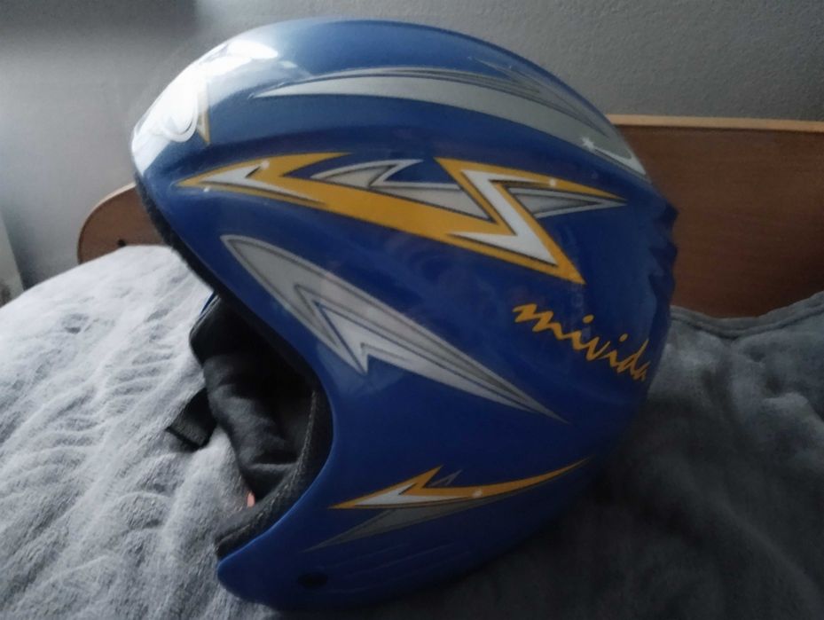 Kask narciarski/ snowboardowy dla dziecka/nastolatka