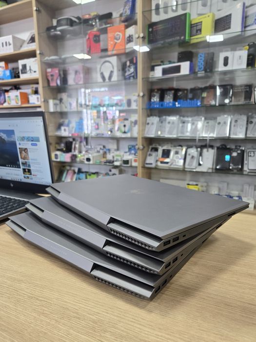 Потужній/Як нові/Батарея 100%-8годин YouTube/HP zbook 15v/i5/16/ssd/IP