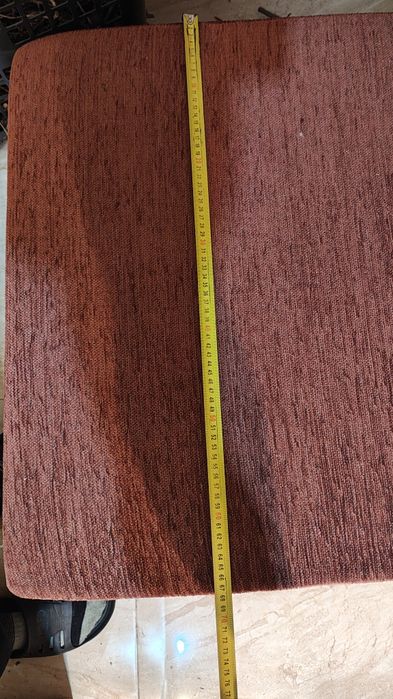 Pojedyncza sofa brązowa