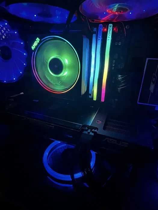 Memória RAM DDR4, 3600 mhz da Team Group (2x8)