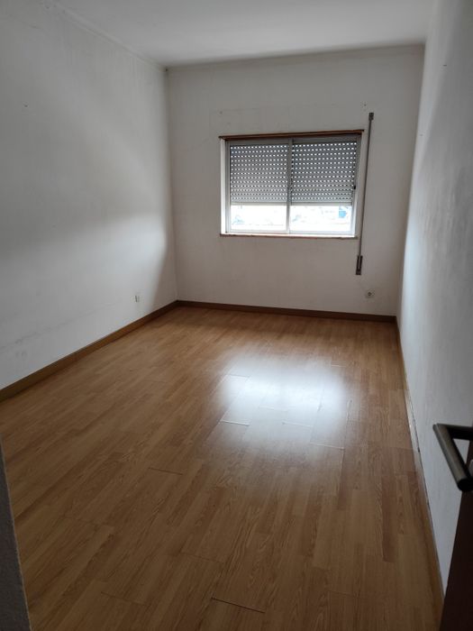 (Reservado)-Apartamento T2- no centro da Marinha Grande
