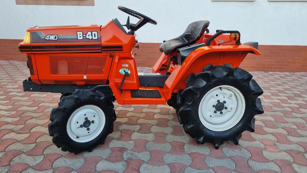 Kubota B-40 BULTRA  ASTE