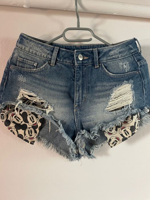 Dżinsowe krótkie spodenki Disney xs