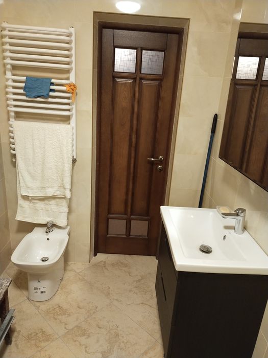 Продаж будинку  в центрі міста