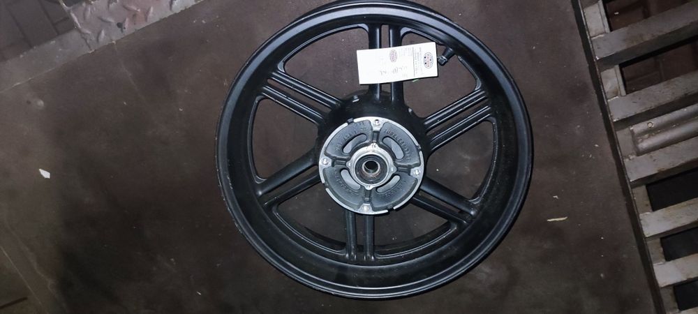 Koło motocyklowe honda CBF 600