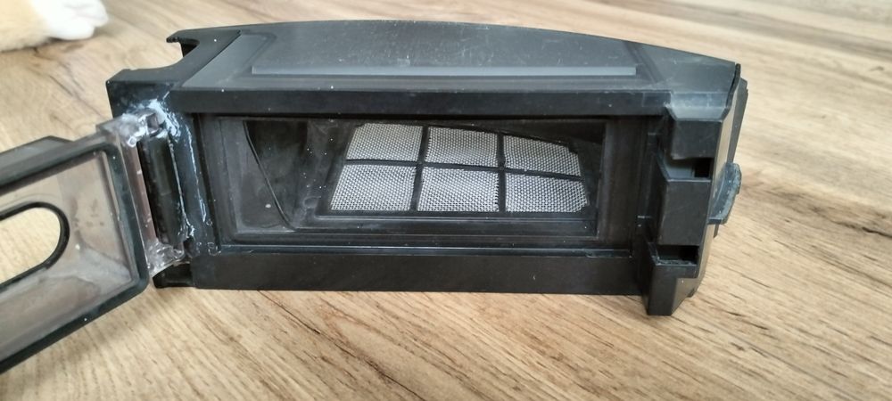 Pojemnik na kurz iRobot roomba j7