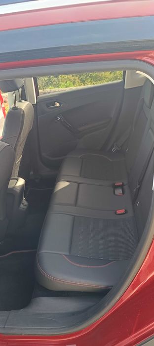 Peugeot 2008 em excelente estado
