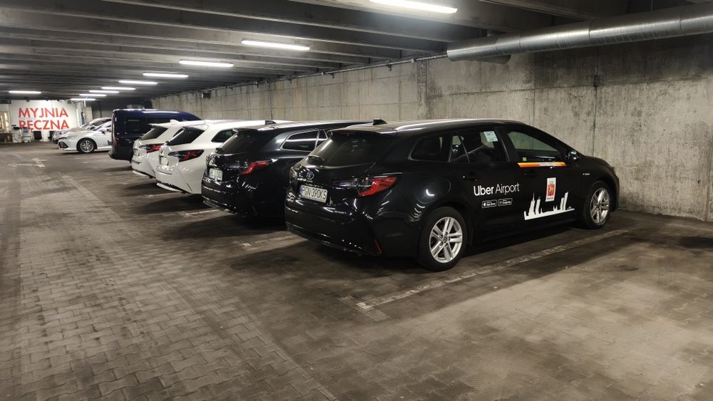 Corolla kombi taxi  wynajem 800 zł tydzień