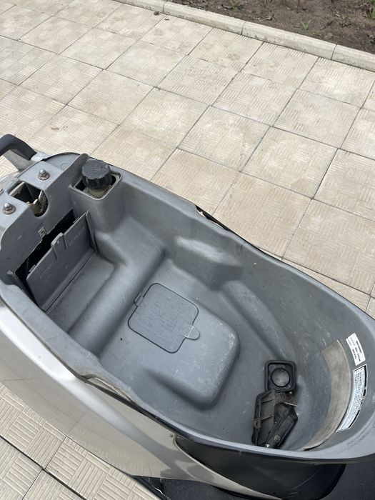 Продас Honda Lead