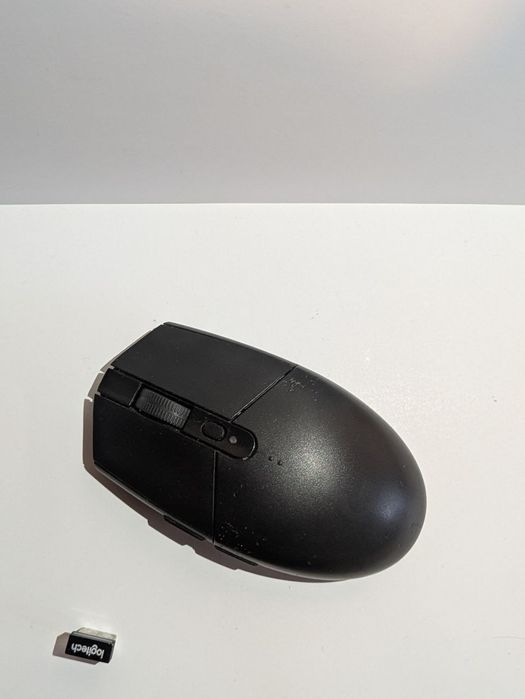 Мышь Logitech без проводна