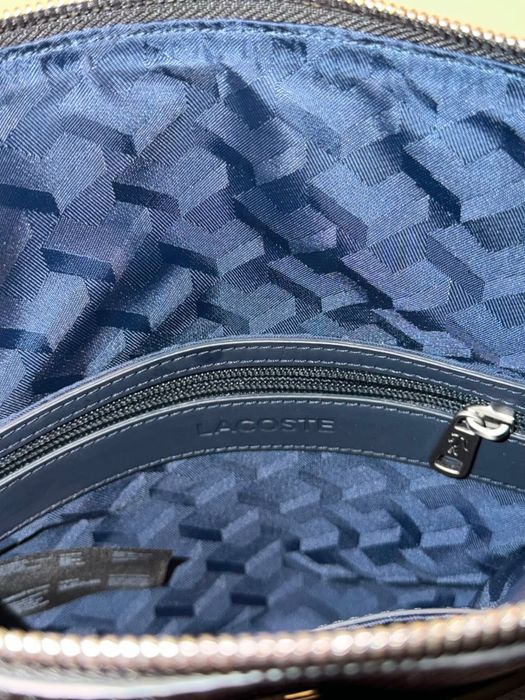 Bolsa lacoste como nova