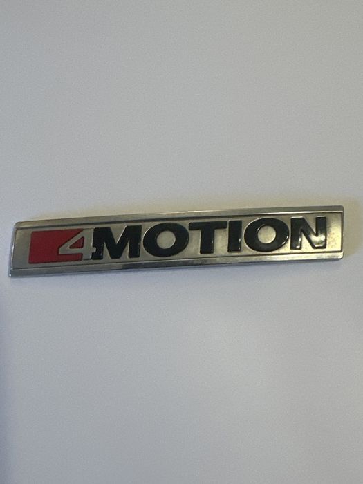 VW TIGUAN 4MOTION znaczek emblemat logo 5NA853675D