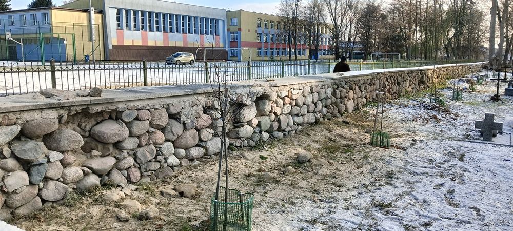 piaskowanie, malowanie, domy drewniane z cegły elementy metalowe