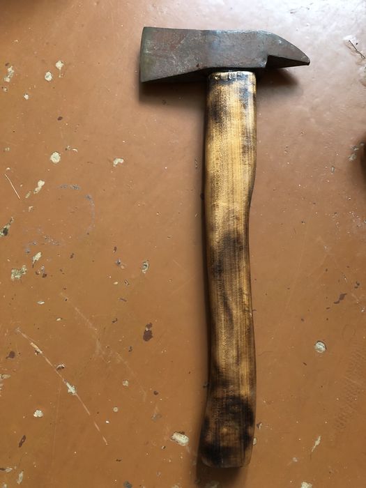 Топор пожарный тех времен