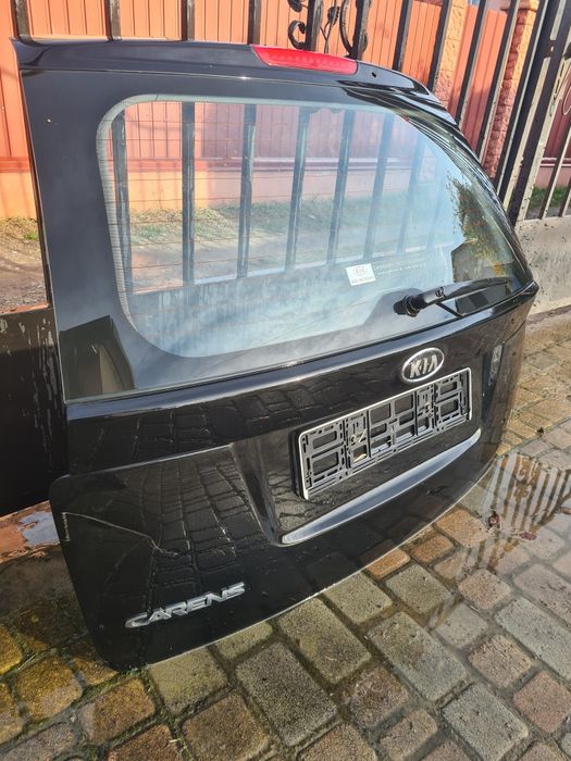 Ляда Kia carens 3 кіа каренс 3 кришка багажника