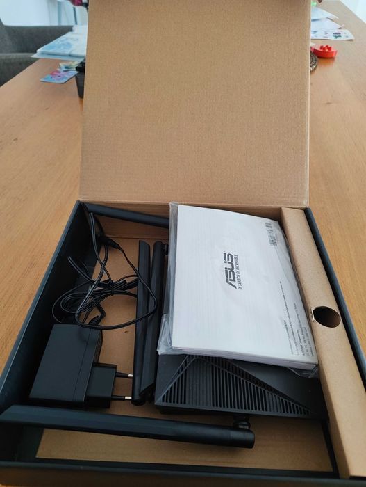 Extender Wifi Asus AX1800