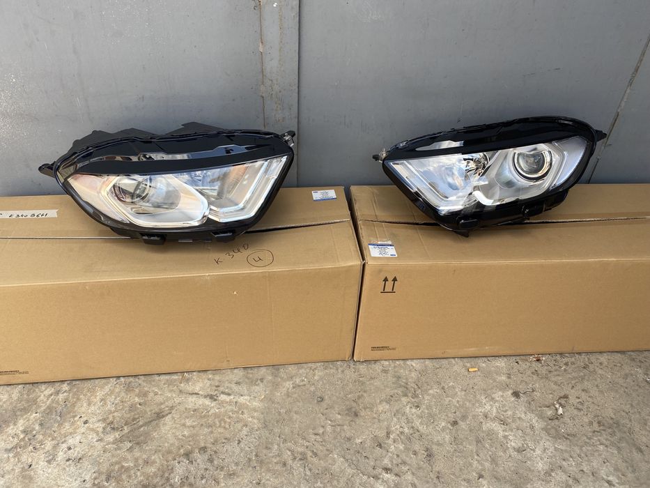 Фары  на ECO SPORT 2017-2019  ксенон