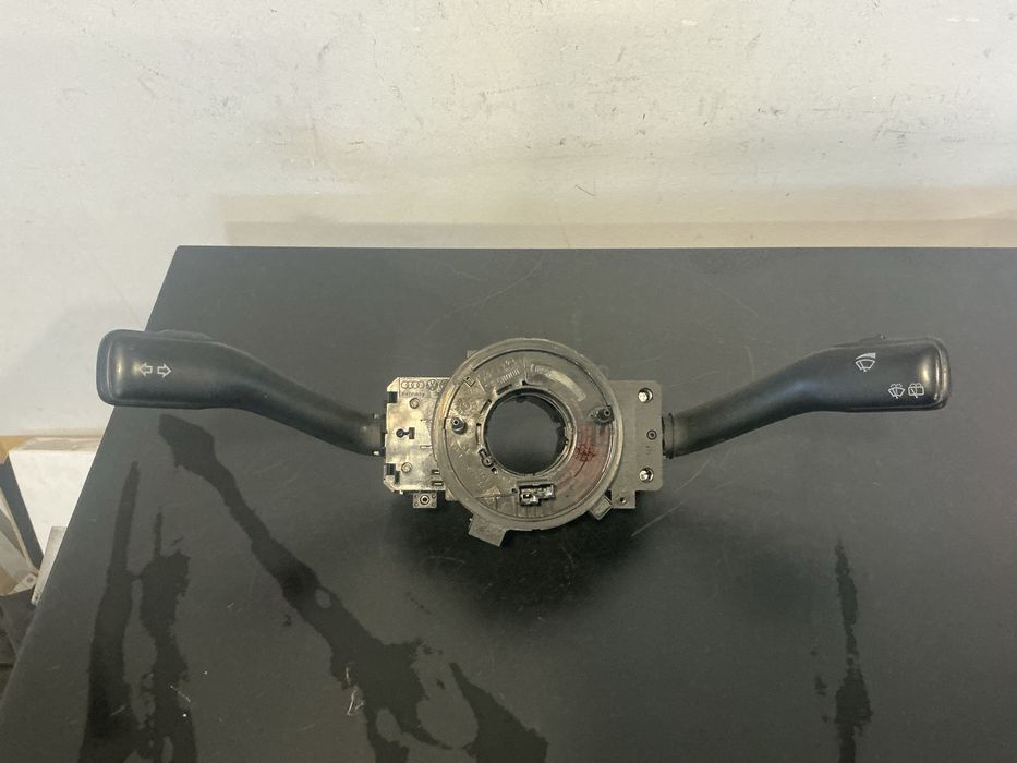 Comutador de luzes e pisca para Audi A3 8L, ano 2000.