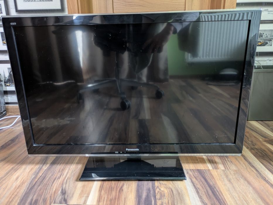 Telewizor 32 cale Panasonic  tx-l32e5e full hd 1080p