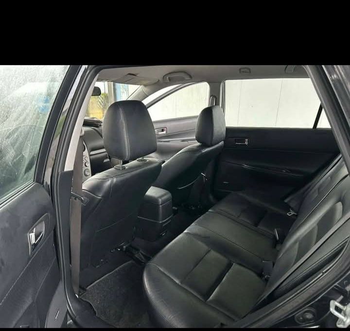 Vendo  Mazda em boas condições