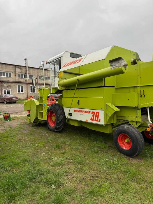 Комбайн зернозбиральний Claas Dominator 38 Special 2.6m