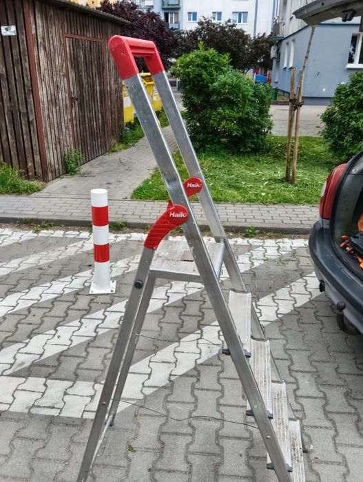 Drabina 5 stopniowa pisać lub dzwonic