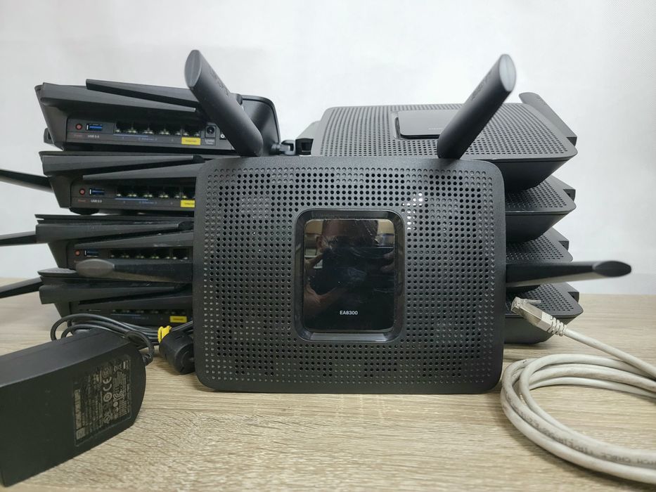 LINKSYS EA8300 AC2200 роутер Wi-Fi маршрутизатор 1Gb 2.4/5GHz MU-MIMO