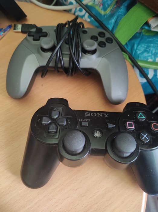 PS3 Slim desbloqueada cfw Rogério dex