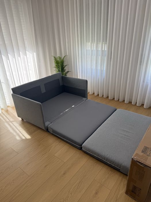 Sofa de dois lugares