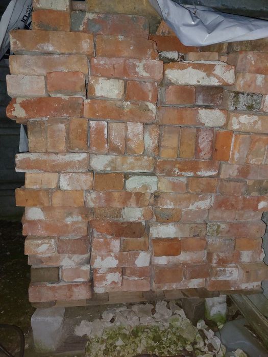 Cegła z rozbiórki
