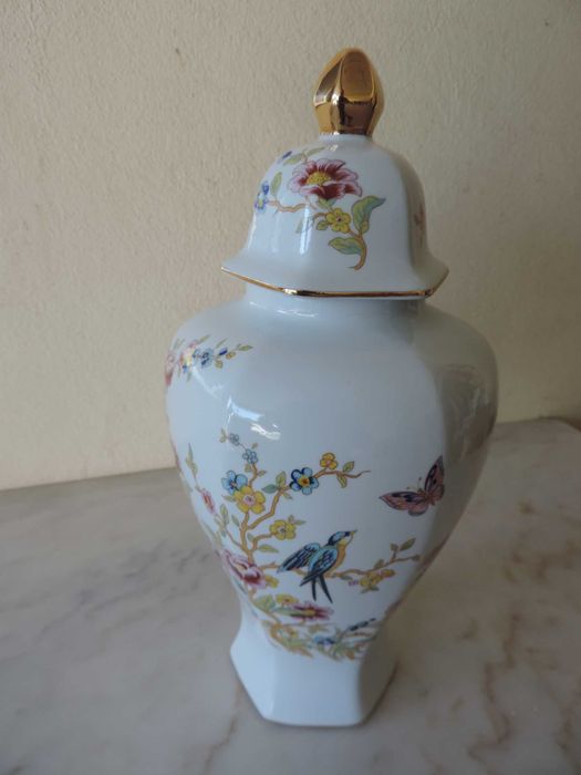 Jarra em porcelana, nova, Rixanati