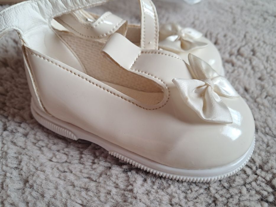 Buciki eleganckie dla dziewczynki 19